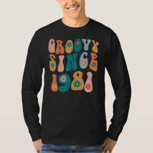 Groovy Since 1981 41st Birthday Hippie Style 41 Ye T-Shirt