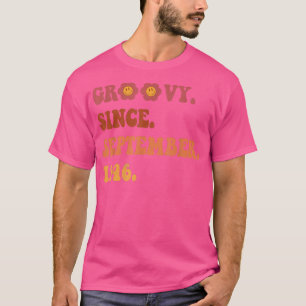 Groovy Since September 1946 Retro Groovy 76 -Year- T-Shirt