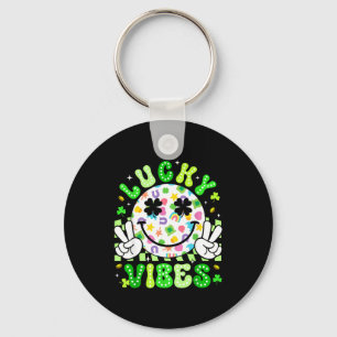 Groovy st patricks day lucky vibes shamrock women key ring