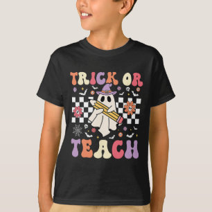 Groovy Teacher Halloween Retro Trick Or Teach Flor T-Shirt