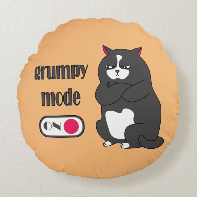 Grumpy mode on funny fat cat   round cushion (Front)