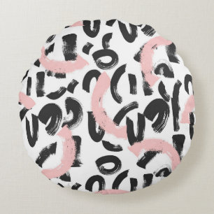 Grunge graffiti: art brush strokes. round cushion
