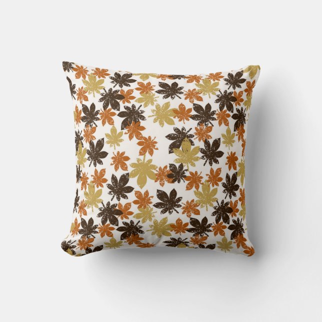 Grunge Leaf: Seamless Background Pattern. Cushion (Front)