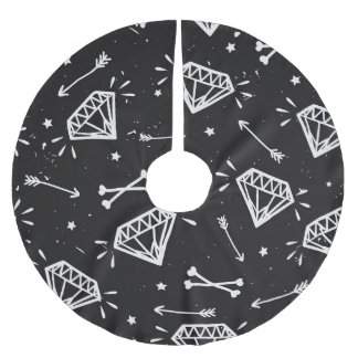 Grunge rock: diamonds, bones pattern. brushed polyester tree skirt