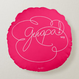 GUAPA soy - Bold CloudS - White Script Round Cushion