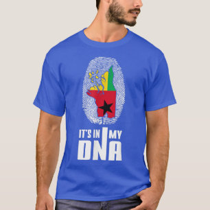 Guinea Bissau It's In My DNA Guinea Flag Map DNA F T-Shirt