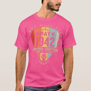 Guitar PickLegends Were Born In May 1942 Guitar Pr T-Shirt