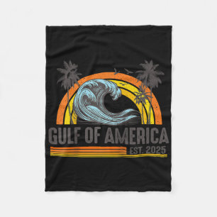 Gulf Of Usa America Vintage Beach Americas Gulf Me Fleece Blanket