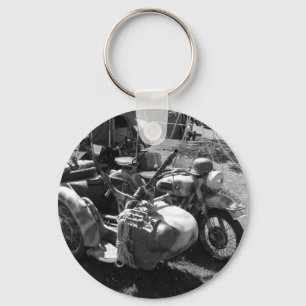 Gun carrying sidecar key ring