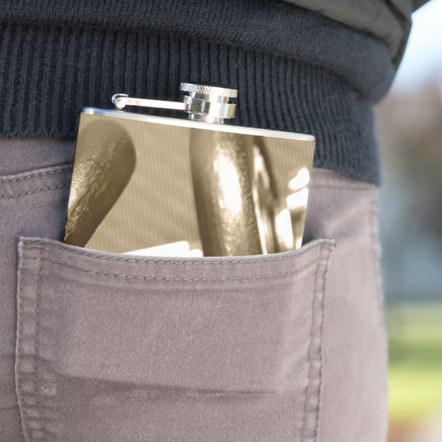 Gym Dumbbell Weights Hip Flask (In Situ)