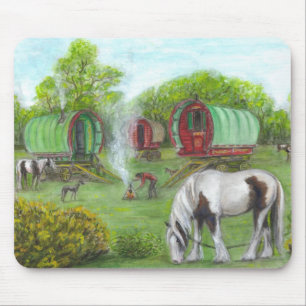 Gypsy wagons and horses mouse mat