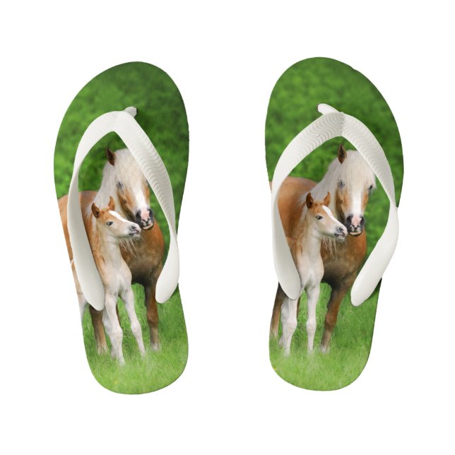 Haflinger Horse Cute Baby Foal Kiss Mum Pony  Kids Kid's Flip Flops (Footbed)