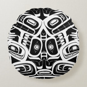 Haida Eagle Thunderbird Northwest Columbia Round Cushion