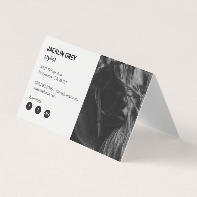 Hairstylist | Modern Business Card (Front)