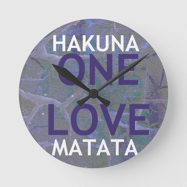 HAKUNA MATATA ROUND CLOCK (Front)