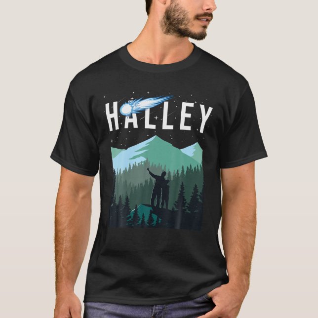 Halley s Comet Night Sky Solar System Space Astron T-Shirt (Front)