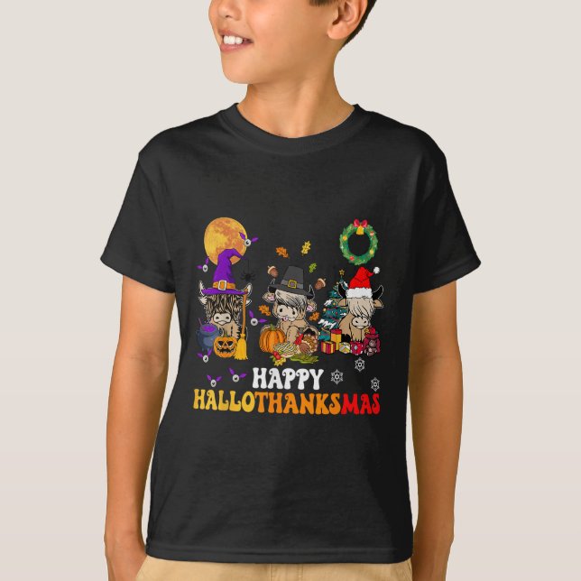 Hallothanksmas Highland Cow Halloween Christmas Th T-Shirt (Front)