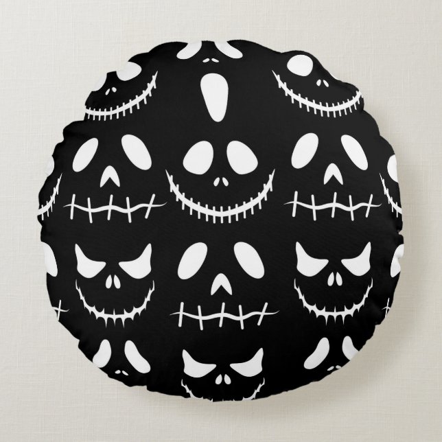 Halloween background. Seamless pattern with hallow Round Cushion (Front)