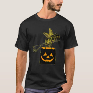 Halloween Beekeeper Honey Bee Trick Or Treat Bee T-Shirt