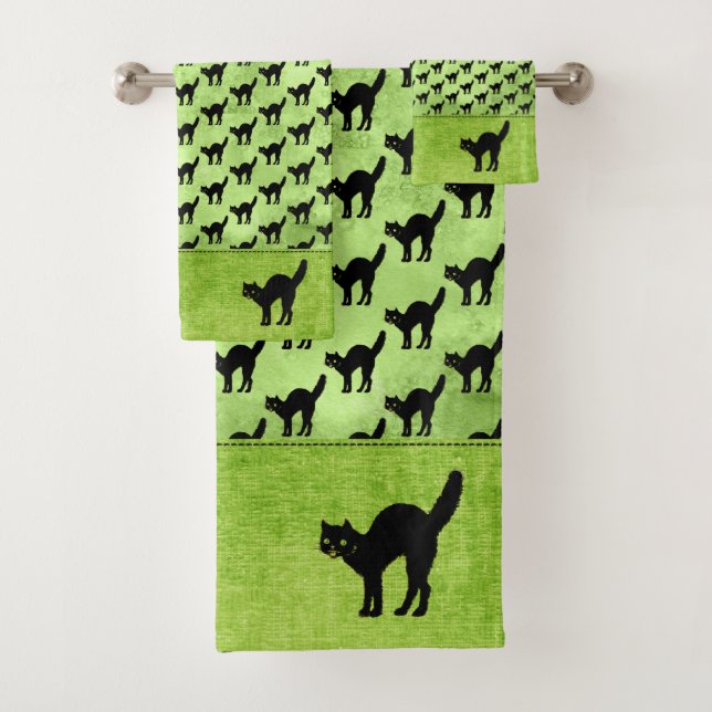 Halloween Black Cat Silhouette Pattern Green BG Bath Towel Set (Insitu)