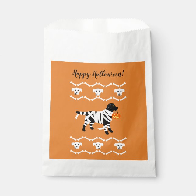 Halloween Black Labrador Mummy Favour Bags (Front)