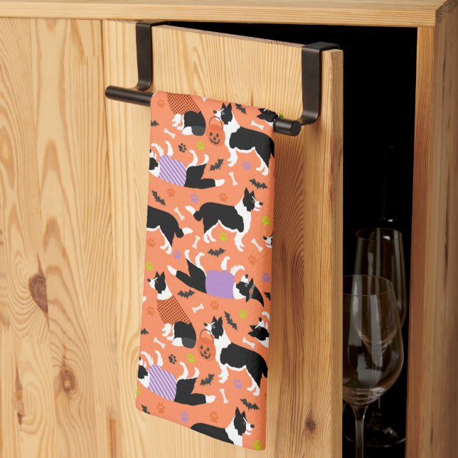 Halloween Border Collie Tea Towel (Thirds Fold)