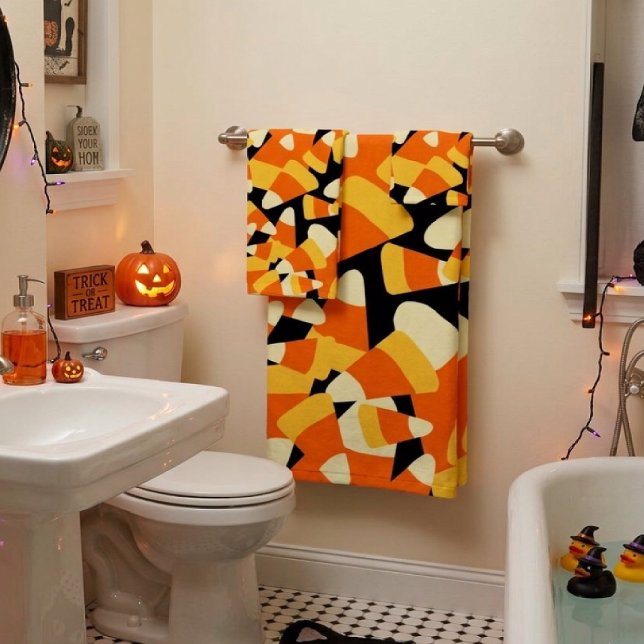 Halloween Candy Corn Seamless Pattern Bath Towel Set (Creator Uploaded)