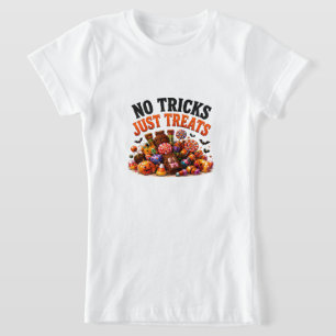 🍬 Halloween Candy Lover Funny Saying 👻 T-Shirt