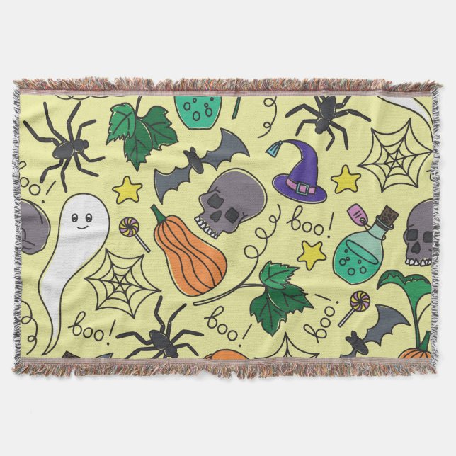 Halloween Cartoon: Vibrant Vintage Pattern Throw Blanket (Front)