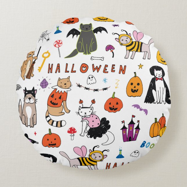 Halloween Cats Vintage Line Pattern Round Cushion (Front)