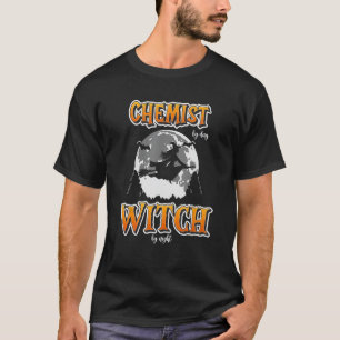 Halloween Chemist Witch Funny Cute Chemistry Women T-Shirt