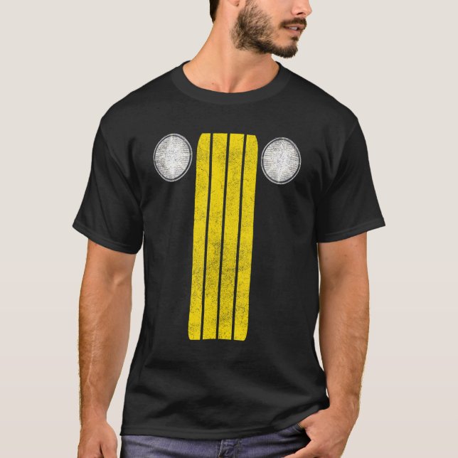 Halloween Costumes Car Headlights Road Marking Men T-Shirt (Front)