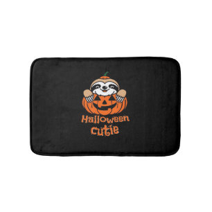 Halloween cutie sloth Essential T-Shirt Bath Mat