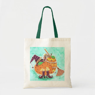 Halloween design w/ green background budget tote bag