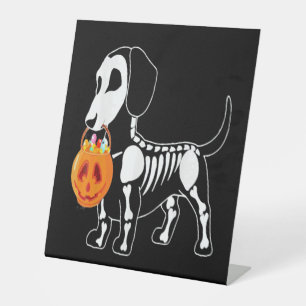 Halloween dog costume pedestal sign