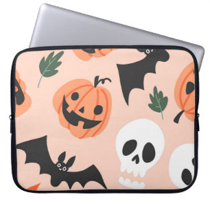 Halloween doodles, pumpkins, bats pattern. laptop sleeve