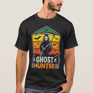 Halloween Ghost Hunter Grim Reaper Vintage Design T-Shirt
