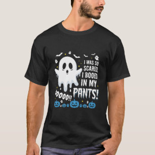 Halloween Ghost I Booed My Pants Design T-Shirt