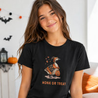 Halloween Goose Honk or Treat Funny Woman
