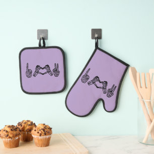 Halloween Hand Sign Language I Heart Peace Oven Mitt & Pot Holder Set