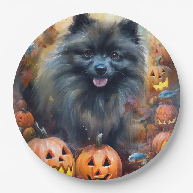 Halloween Keeshond With Pumpkins Scary Paper Plate (Front)