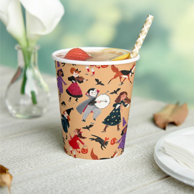 Halloween kids all-over print costume orange paper cups (Insitu)
