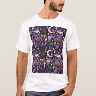 Halloween magic: dark hand-drawn pattern. T-Shirt