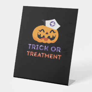 Halloween Nurse Trick or Treatment Classic T-Shirt Pedestal Sign