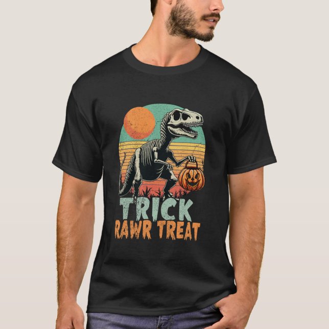 Halloween Party Trick Rawr Treat Scary Trex Dinosa T-Shirt (Front)