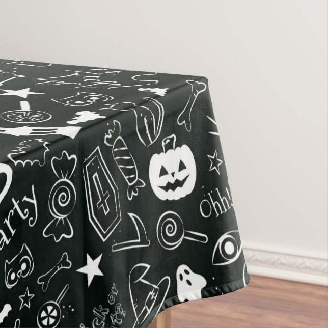 Halloween Pattern Tablecloth (In Situ)
