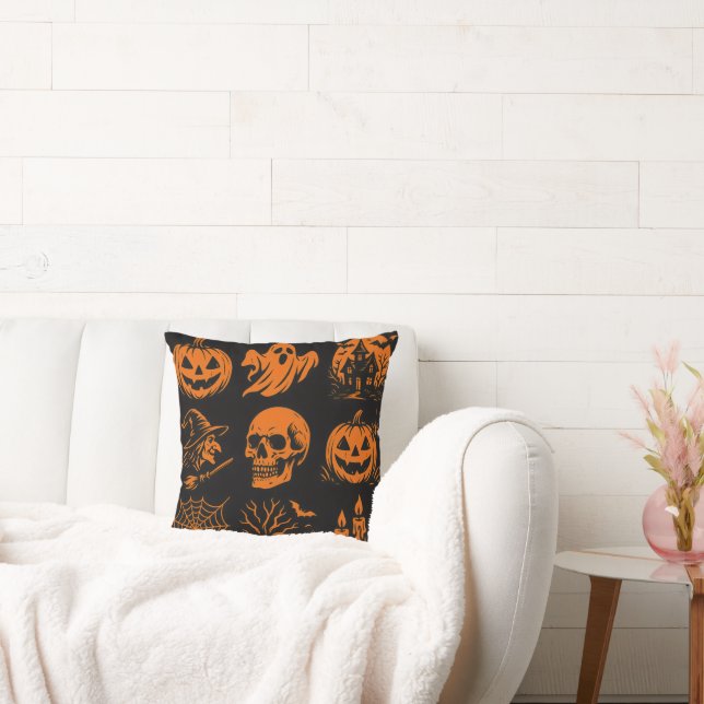 Halloween pliow with various images cushion (Couch)