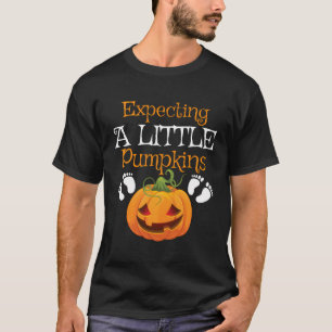 Halloween Pregnancy Mum To Be Expecting Little Pum T-Shirt