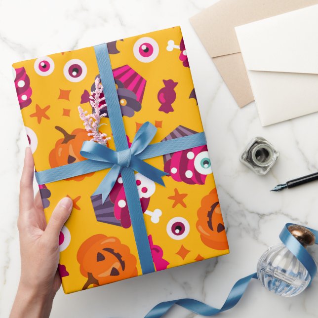 HALLOWEEN PUMPKIN AND EYEBALLS WRAPPING PAPER (Gifting)