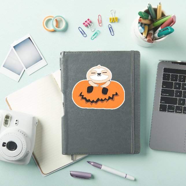 Halloween Pumpkin Sloth Classic T-Shirt (iPad Cover)